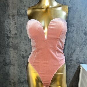 Elegant Pink Strapless Bodysuit